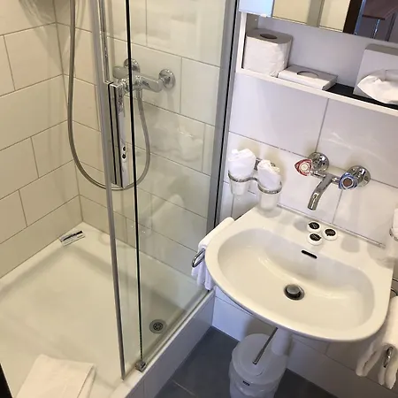 哈德曼尼邮局酒店 酒店 2*