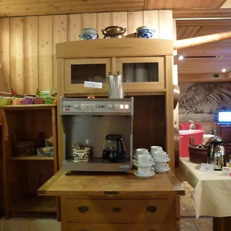 哈德曼尼邮局酒店 Unterseen