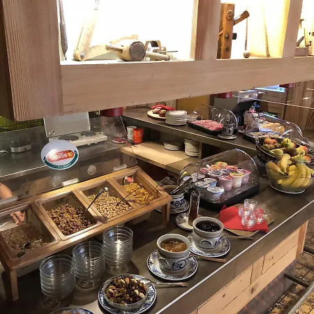 哈德曼尼邮局酒店 Unterseen