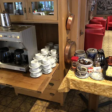 Post Hardermannli Отель Unterseen